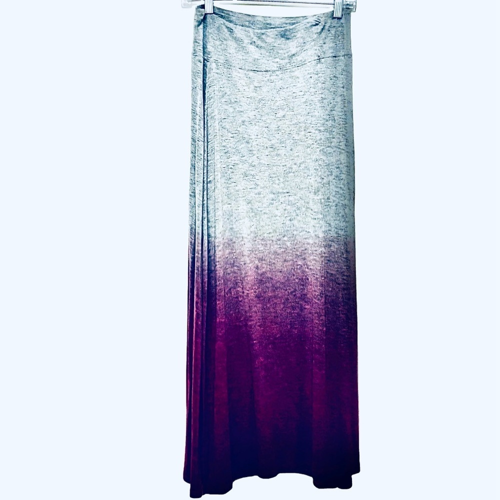 Gray and Fuchsia Ombré Kensie Fold Over Maxi Skirt - Picture 2 of 5
